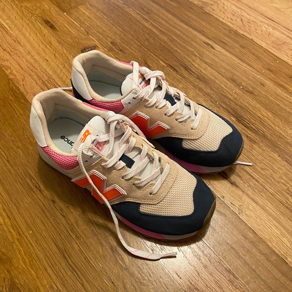 New balance 574 - brand new condition